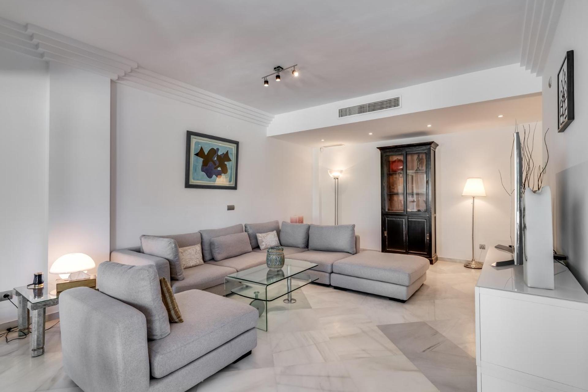 Molo Residences Boutique Apartments & Spa Марбелья Экстерьер фото