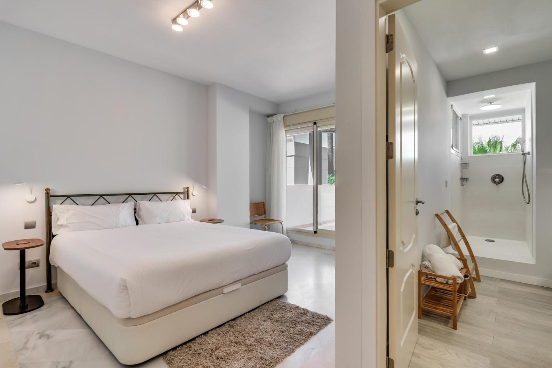 Molo Residences Boutique Apartments & Spa Марбелья Экстерьер фото