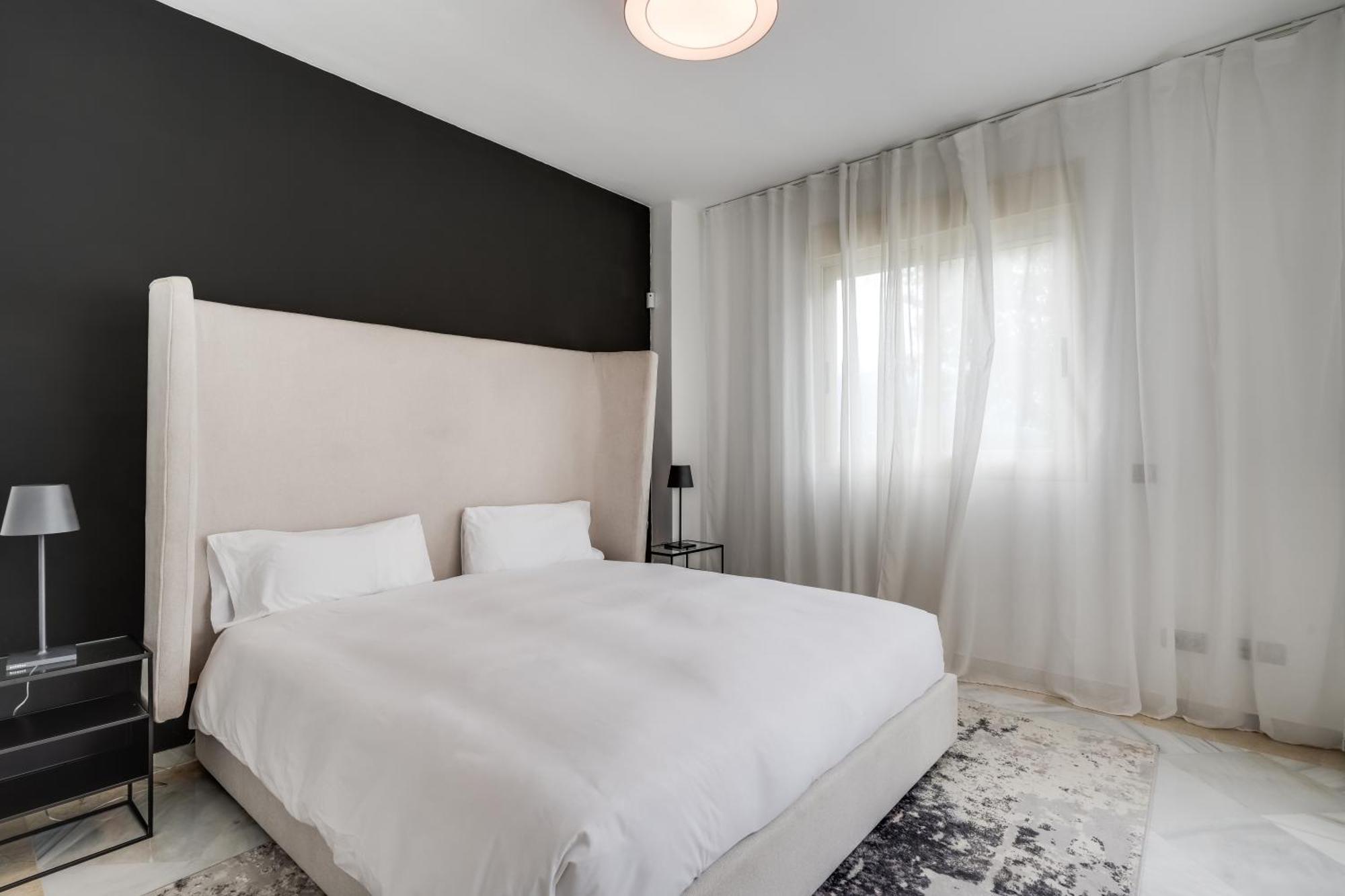 Molo Residences Boutique Apartments & Spa Марбелья Экстерьер фото